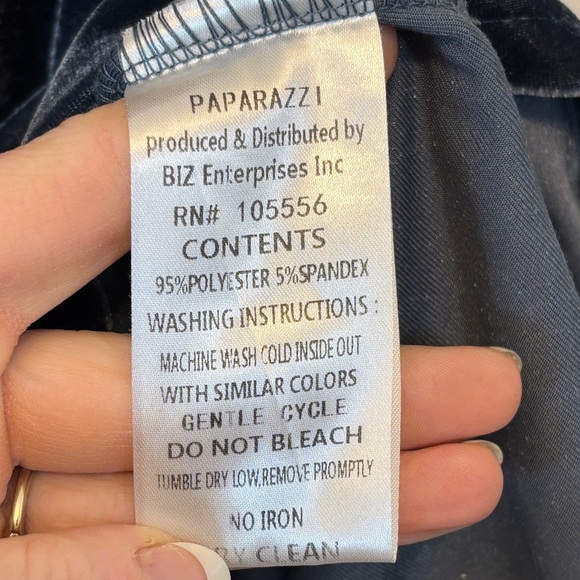 Paparazzi Blue Embellished Short Sleeve Blouse - Picture 3 of 4